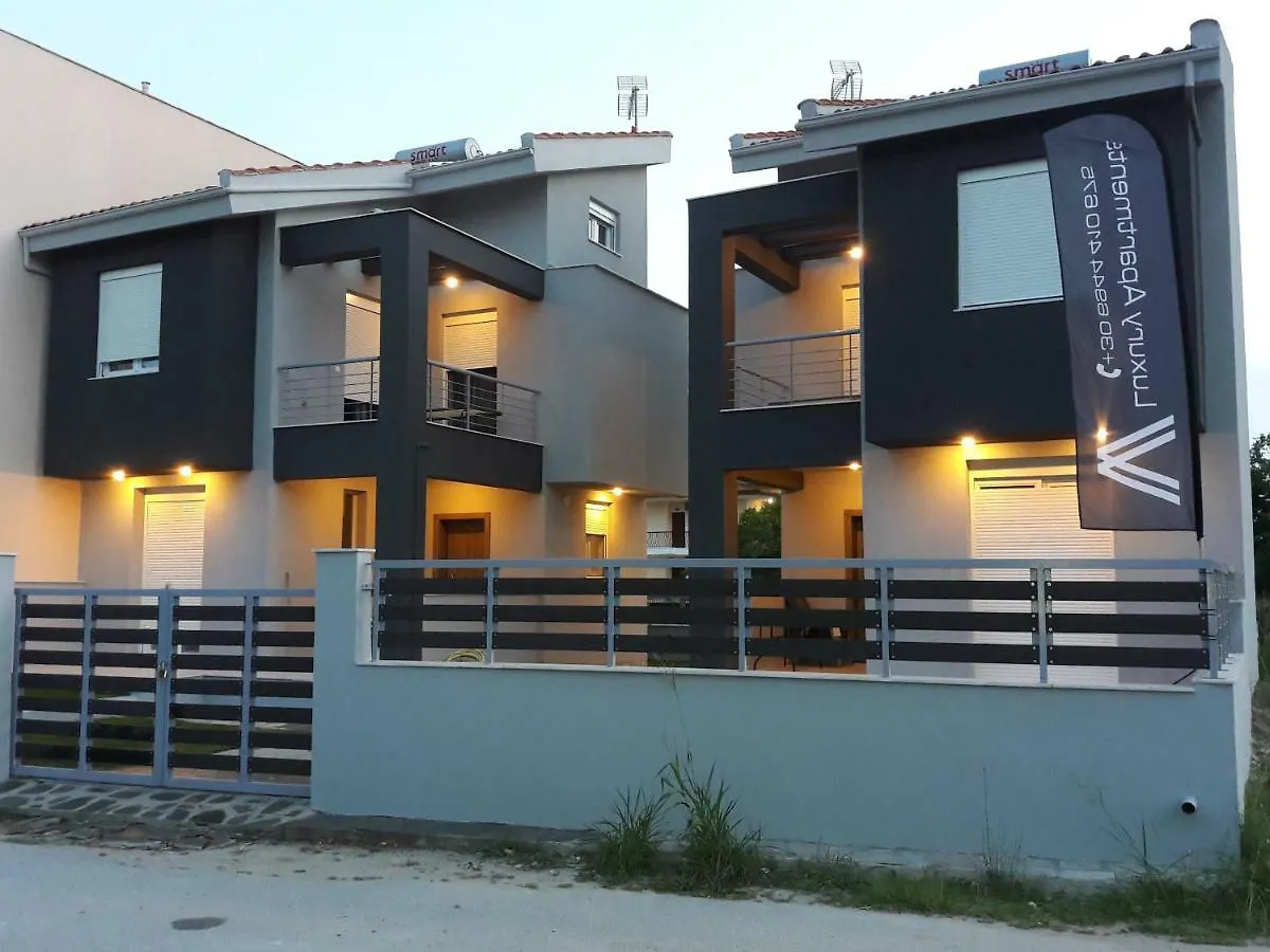 V Luxury Apartments Siviri
